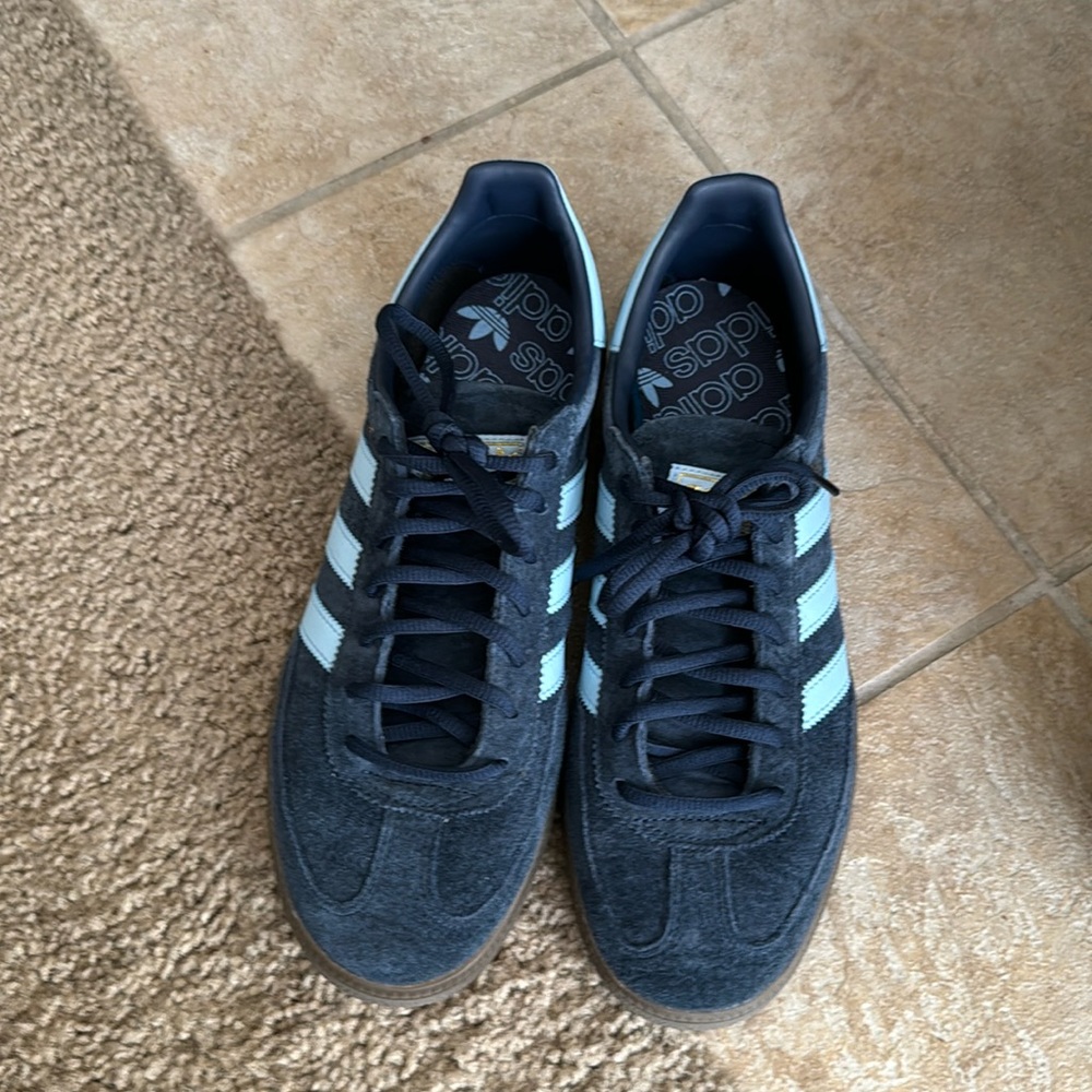 ADIDAS